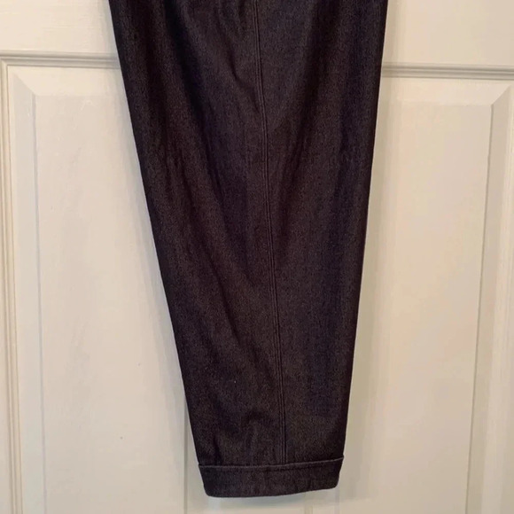 Dark Denim  Stretch Capris 1X - Picture 4 of 10